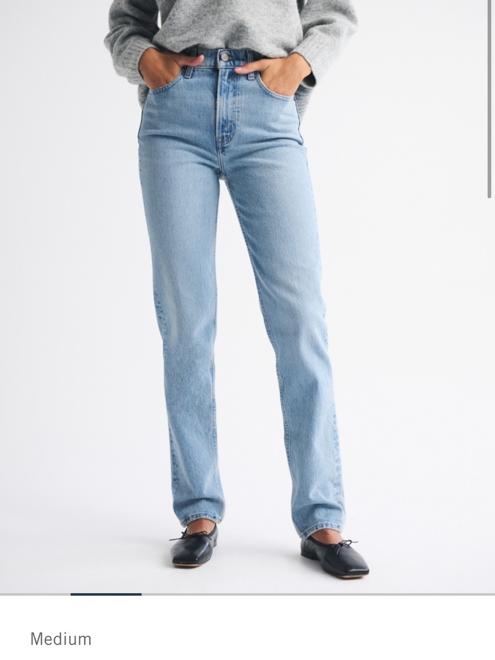 Ultra High-Rise 90s Straight Leg Jeans in Light Wash